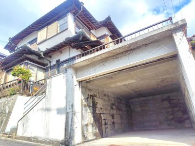 掘込車庫１台分あり