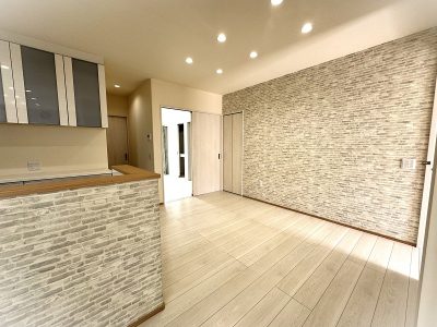 アクセントクロスがステキ(居間)