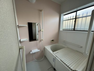 一日の疲れを癒すバスルーム(風呂)