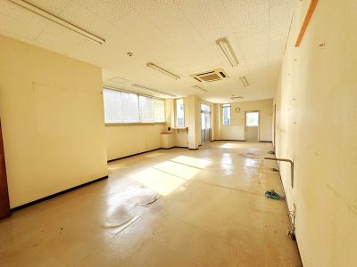 1階　約50㎡の事務所スペース。(内装)