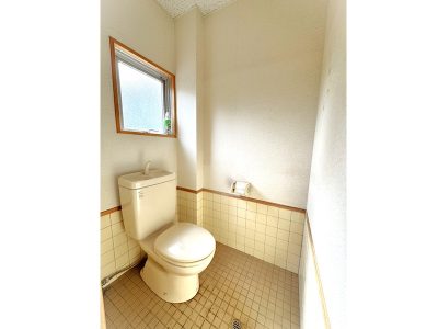 1階トイレ(内装)