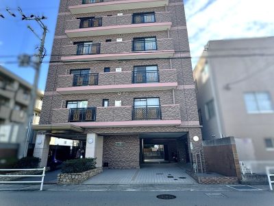 タイル調の堂々たる外観(外観) タイル調の堂々たる外観(外観)