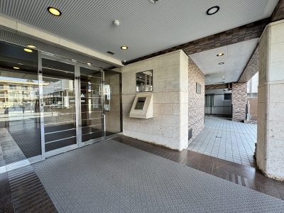 エントランス/オートロックマンションです♪ エントランス/オートロックマンションです♪