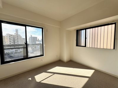 玄関横横洋室/2面採光♪(内装) 玄関横横洋室/2面採光♪(内装)