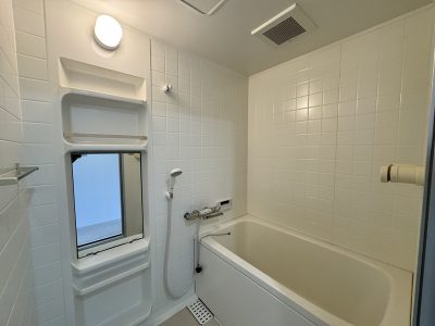 浴室塗装工事済。未使用です♪(風呂) 浴室塗装工事済。未使用です♪(風呂)