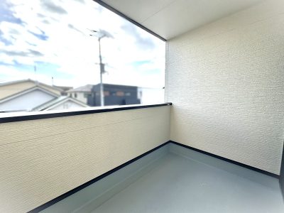 突然の雨でも安心のインナーバルコニー♪ 突然の雨でも安心のインナーバルコニー♪