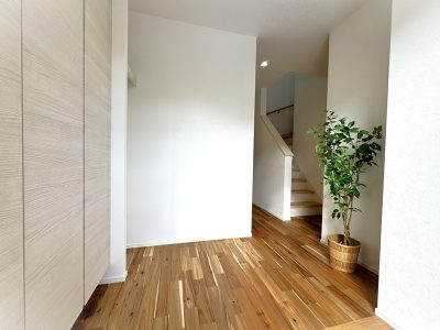 玄関ホール 玄関ホール