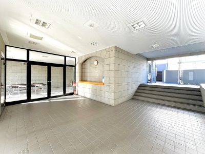 エントランス エントランス