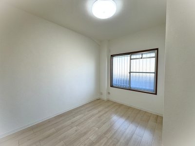 西側洋室 西側洋室