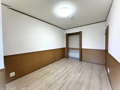 東側洋室 東側洋室