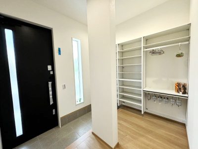 【弊社施工例】(玄関)