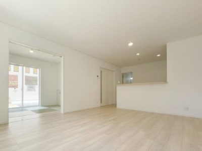 同社施工例／実際の仕様とは異なります。(居間)
