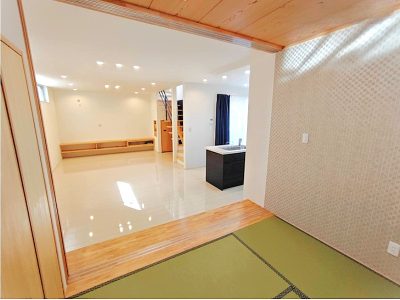 21帖超えの広々リビング♪(居間)