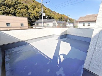 日当たりの良い約15帖のバルコニーは第二のリビング♪