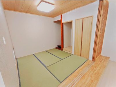 空間にメリハリが生まれる4.5帖の小上がり和室。(内装)