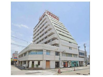 鉄骨鉄筋コンクリート造11階建ての8階部分です。(外観)